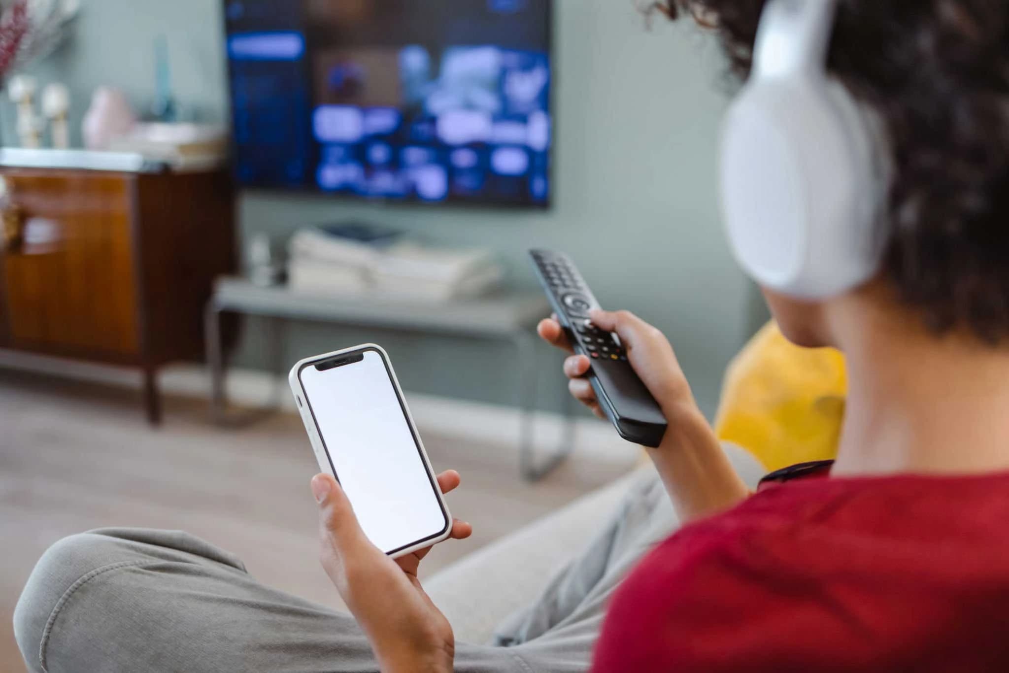 Versatile IPTV App Viewing Experience